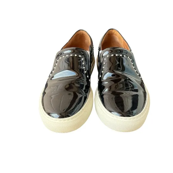 Givenchy Black and White Leather Flats