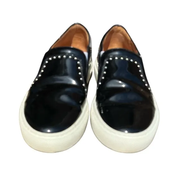 Givenchy Black and White Leather Flats
