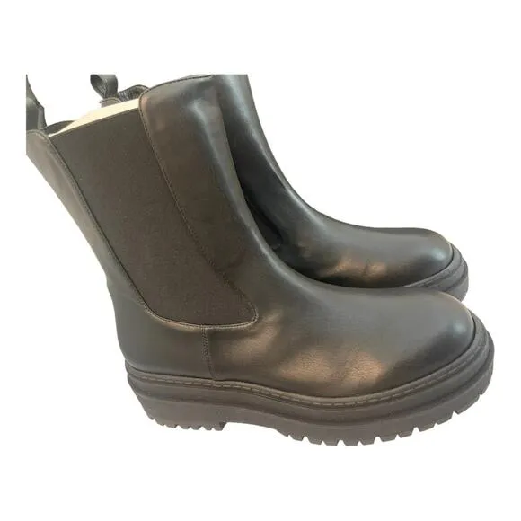 Good American Ankle Chelsea Boots Combat Lug Sole Pull On Leather Black Size 14