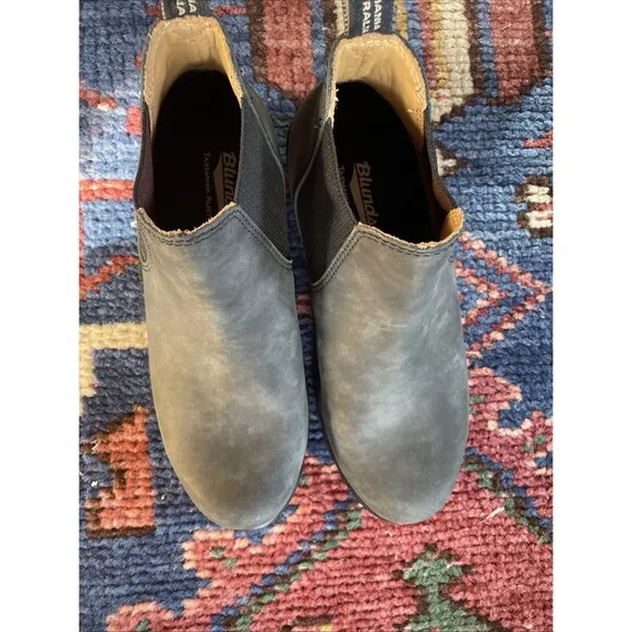 Gray Leather Blundstone Booties Boots Size 7.5 Chukka Hiking Comfort