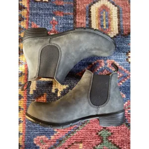 Gray Leather Blundstone Booties Boots Size 7.5 Chukka Hiking Comfort