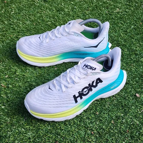 HOKA MACH 5 - Womens Athletic Shoes - SIZE 7.5D WIDE -** Insoles Aren't Hoka**_