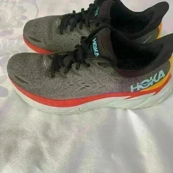 Hoka One One Clifton 8 for Men Anthracite/Castle Rock Running Shoes size 8D