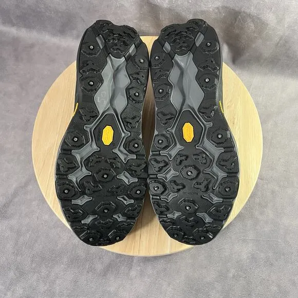Hoka One One Speedgoat 5 Mens Size 11D GTX Black Running Athletic Sneaker Shoes
