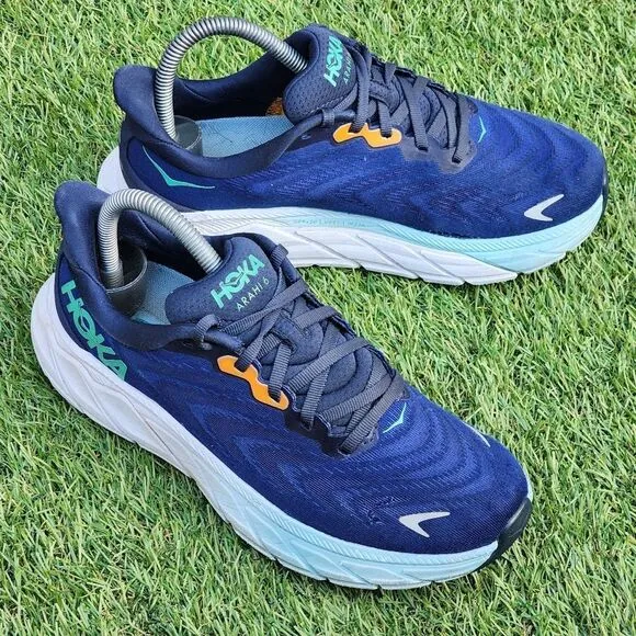Hoka One One Arahi 6 Running Shoes