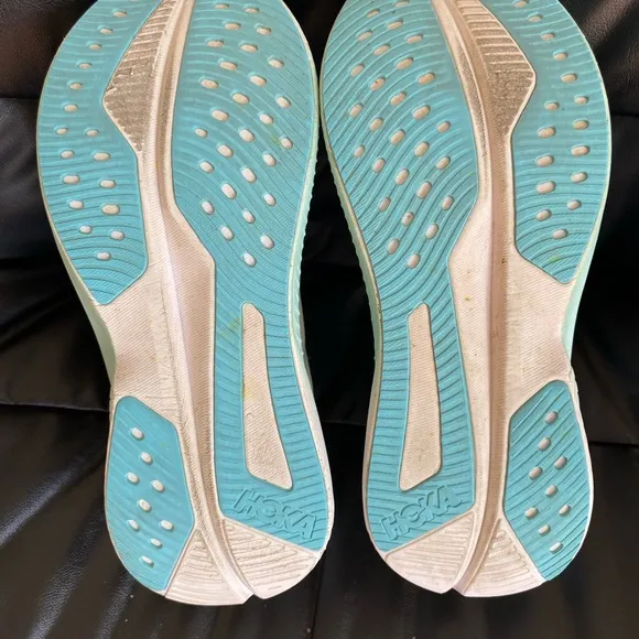 Hoka Women's Mach 8 Running Shoes - White and Teal
