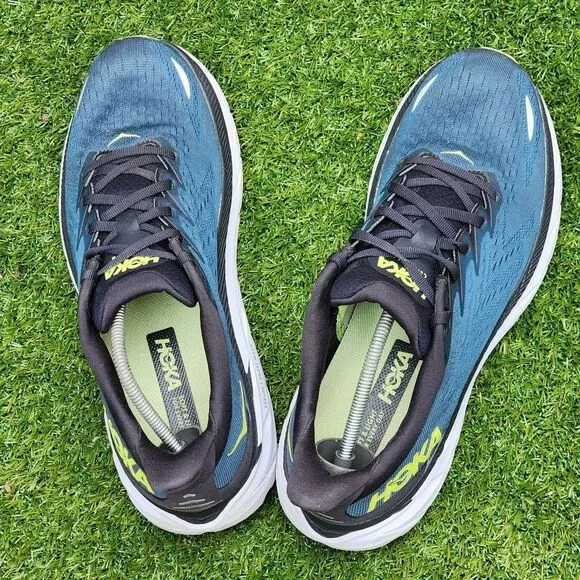 HOKA CLIFTON 8 - Mens Athletic Shoes - SIZE 10D