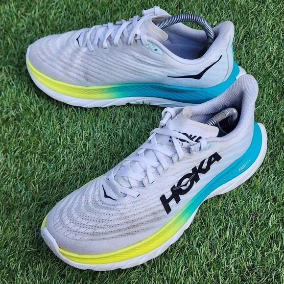 HOKA MACH 5 - Womens Athletic Shoes - SIZE 8.5B