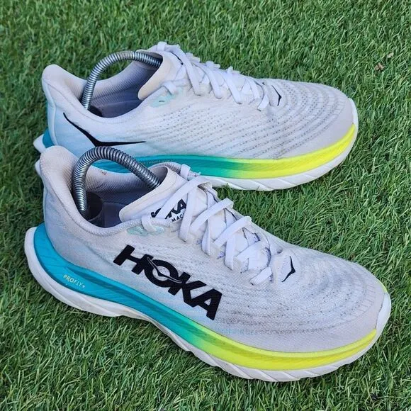 HOKA MACH 5 - Womens Athletic Shoes - SIZE 8.5B