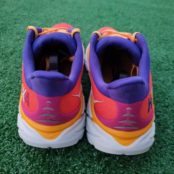 Hoka One One CLIFTON 8 - Women's Running Shoes  - Size 9.5B