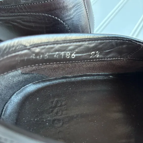 HUGO BOSS MENS LOAFERS DARK BROWN  DRESS SHOES SIZE 9.5 MADE IN ITALY
