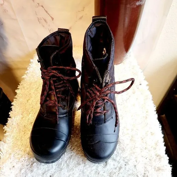 Hunter black quilted shaft winter boots