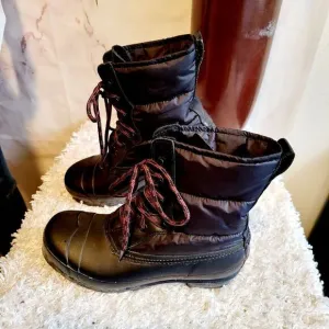 Hunter black quilted shaft winter boots