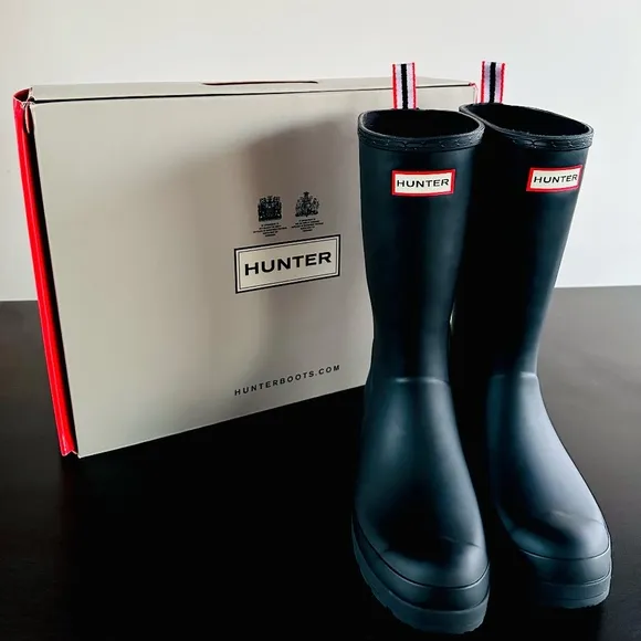 Hunter Boots- Size 7