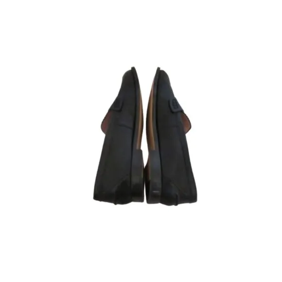 J Crew Classic Tab Loafer in Spazzolato Leather in Size 8M