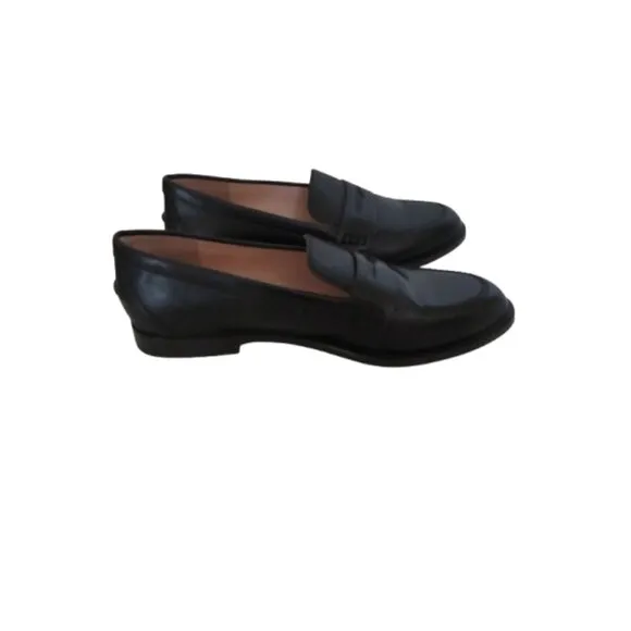 J Crew Classic Tab Loafer in Spazzolato Leather in Size 8M