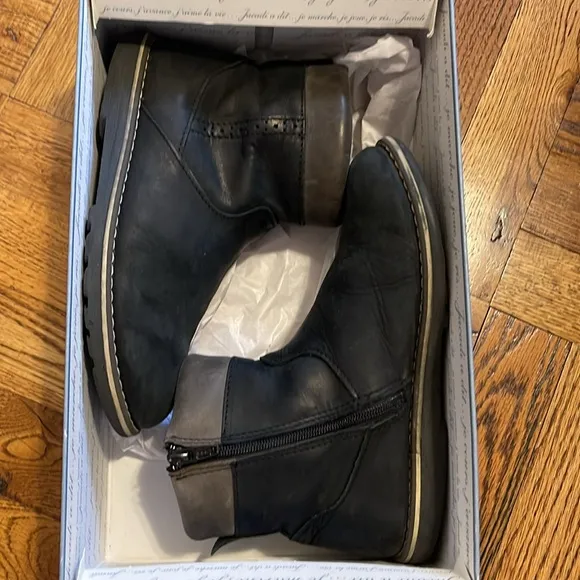 JACADI WOOL LINED BOOTS