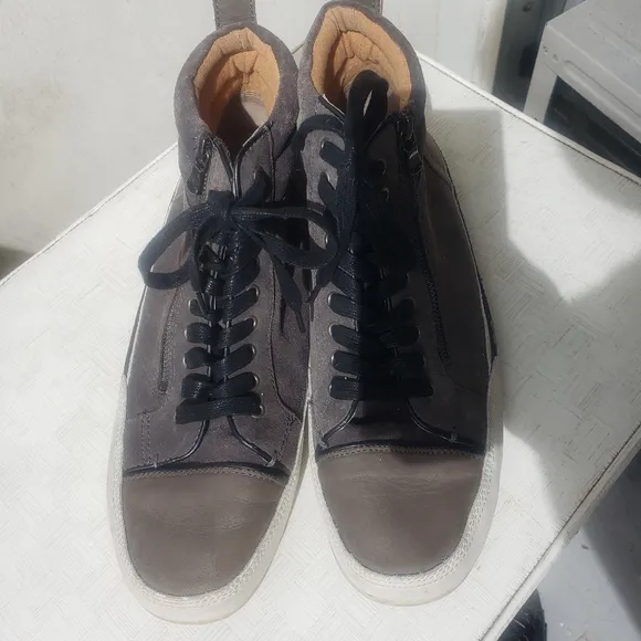 John Varvatos men’s leather high top shoes sneakers side zip lace up size 10.5
