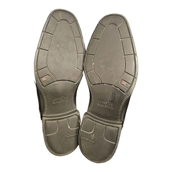 JOHNSTON &amp; MURPHY Black Leather Wingtip Shoes -  Size 11 1/2