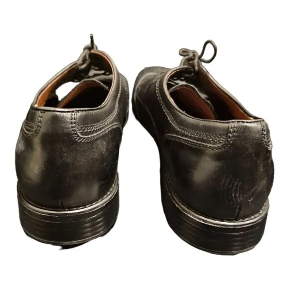 JOHNSTON &amp; MURPHY Black Leather Wingtip Shoes -  Size 11 1/2