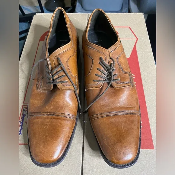 Johnston &amp; Murphy Sheepskin Leather Shoes