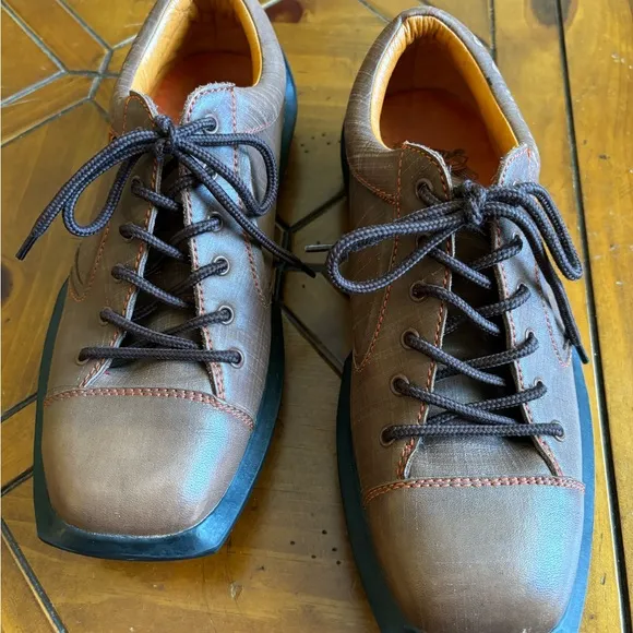 Jon fluevog men’s lace up shoes