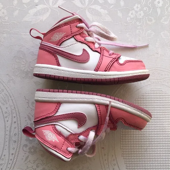 Jordon 1 Mid Valentine’s Day Pink/White Sneakers Lace-Up Shoes Toddlers Size 7C