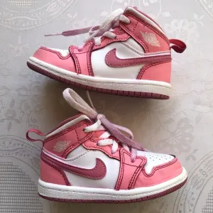 Jordon 1 Mid Valentine’s Day Pink/White Sneakers Lace-Up Shoes Toddlers Size 7C