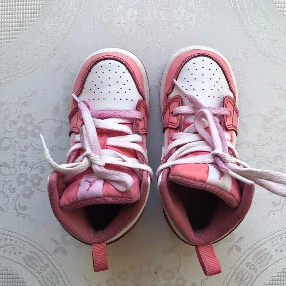 Jordon 1 Mid Valentine’s Day Pink/White Sneakers Lace-Up Shoes Toddlers Size 7C