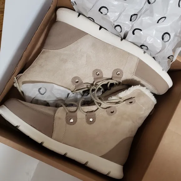 Journee Collection Laynee Tru Comfort Foam Winter Boots Size 11 &amp; 12 Beige NWB