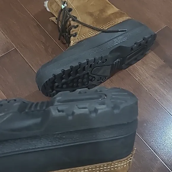 KAMIK MENS WINTER BOOTS LIKE NEW 9.0