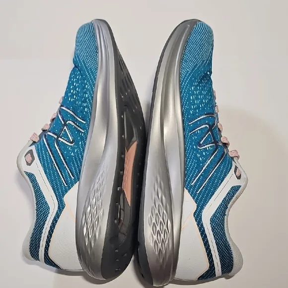 Karhu Synchron 2.0 Sneakers Size 9.5 Womens Athletic Shoes