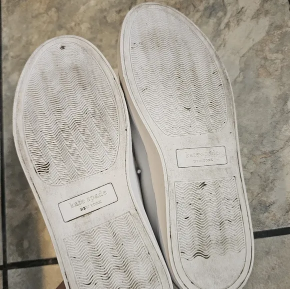KATE SPADE  White/Metallic Nappa Leather Women's Shoes Size 8.5B