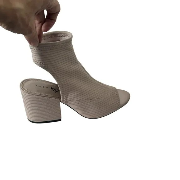 Katy Perry Slinky Stretch Heeled Sandals The Johanna Mauve Size 7 NIB