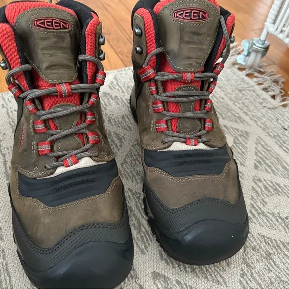 Keen Men’s Ridge Flex Hiking Boots