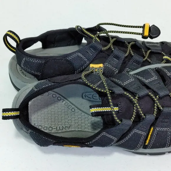 KEEN Newport H2 Black Outdoor Sandals Women's Size 9 Good Condition