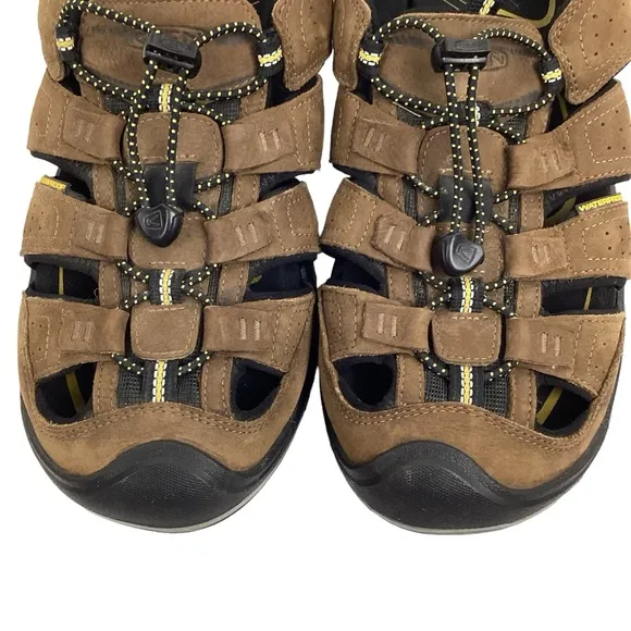 KEEN Rialto ll Waterproof Leather Fisherman Sandals Closed Toe