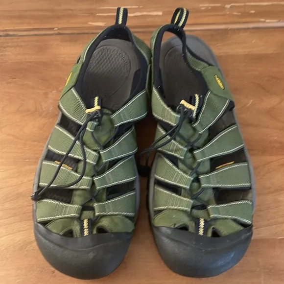 Keen Waterproof Green Outdoor Sandals Size 12