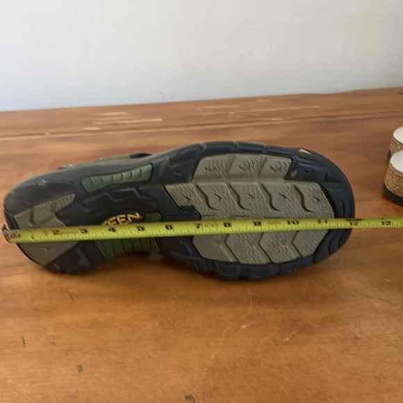 Keen Waterproof Green Outdoor Sandals Size 12