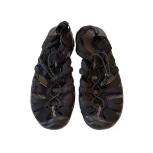 Keen Womens Black Waterproof Hiking Sandals Size 8.5
