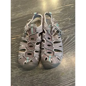 KEEN Women's Whisper Sandals Multicolor Size 9 US Slingback Lace Up NWOT