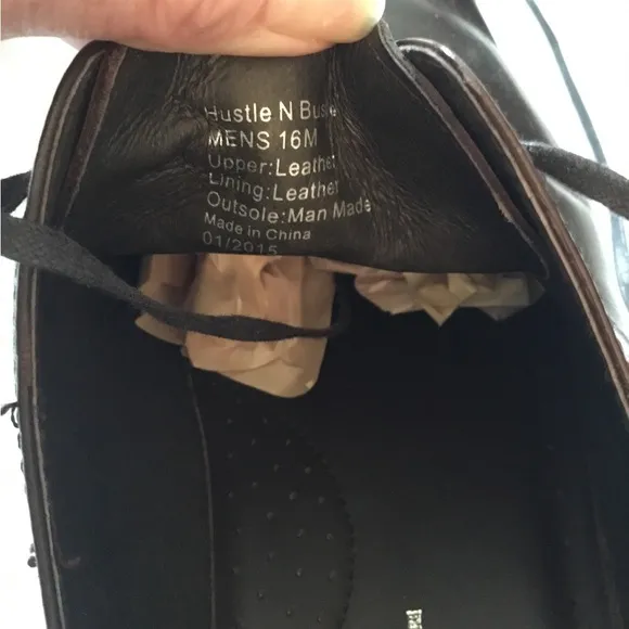 Kenneth Cole Brown Leather Oxford Shoes with Brogue Detailing NWT