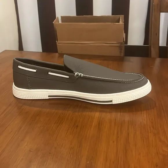 Kenneth Cole Reaction Design 211342 Boat Shoes Sneakers loafers new grey Mens 12