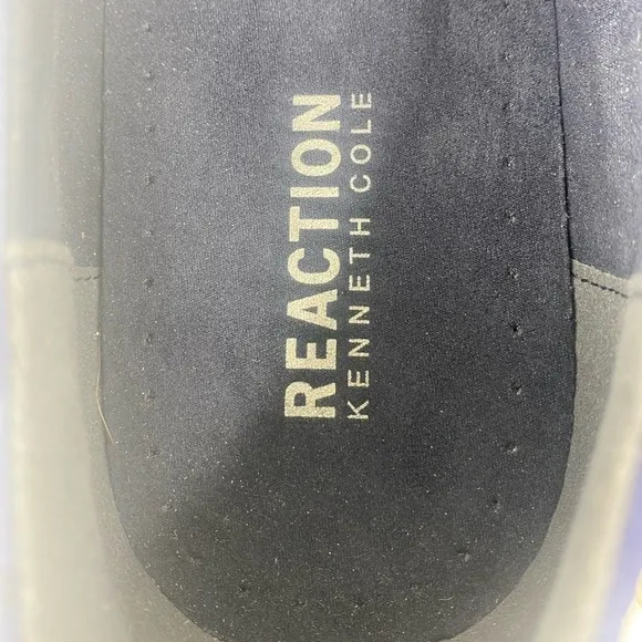Kenneth Cole Reaction Navy Indy Boat Shoes