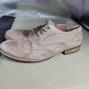 Kenneth Cole Shoes Mens Size 11 Rogue Trip Tan Suede Leather Wingtip Oxford Lace