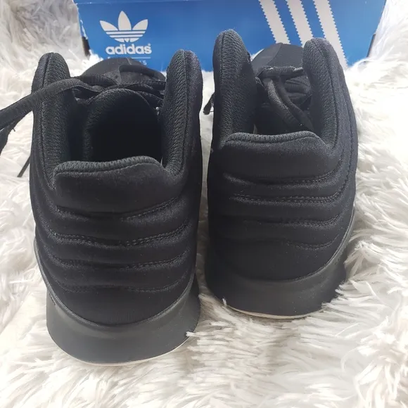 Kids Adidas Gray Stich sneakers size 6.5y