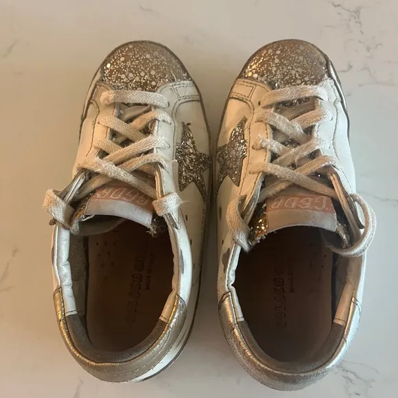 Kids Golden Goose Superstar sneakers size EU 29, US 11.5