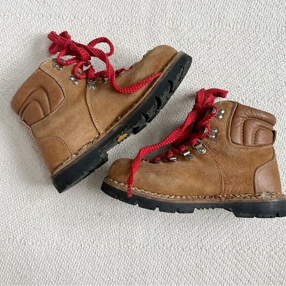 Kinney Colorado Mountaineer Lace Up Leather Hiking Boots
