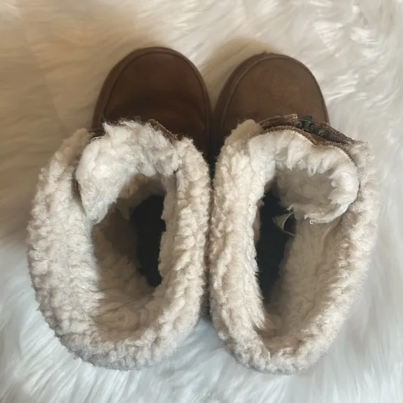 Kookaburra by UGG Brown Winter Boots