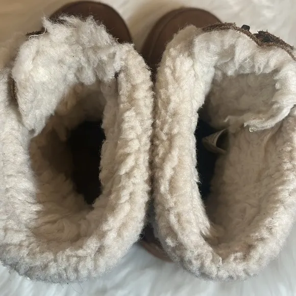 Kookaburra by UGG Brown Winter Boots
